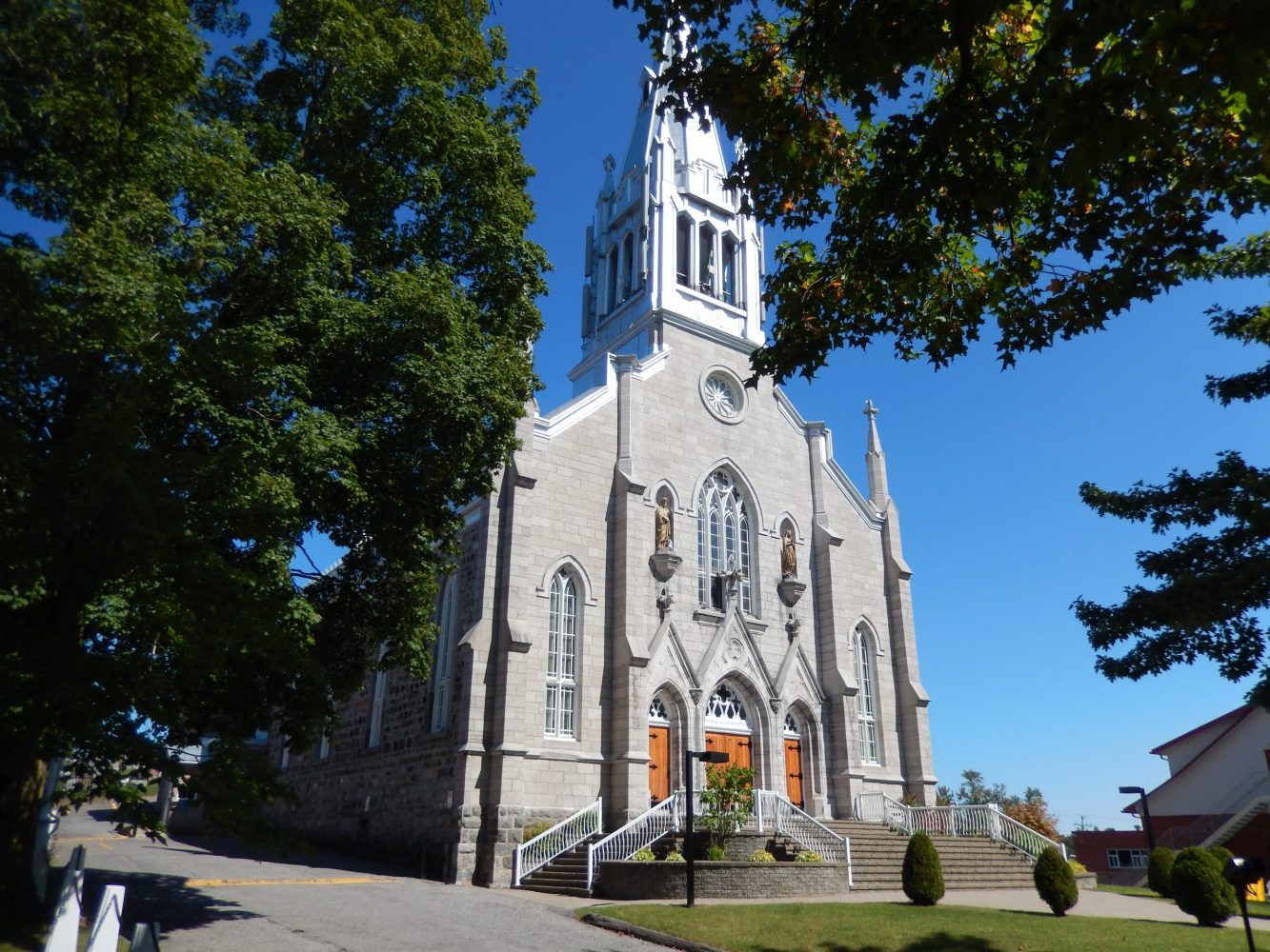 Église Ste-Julienne